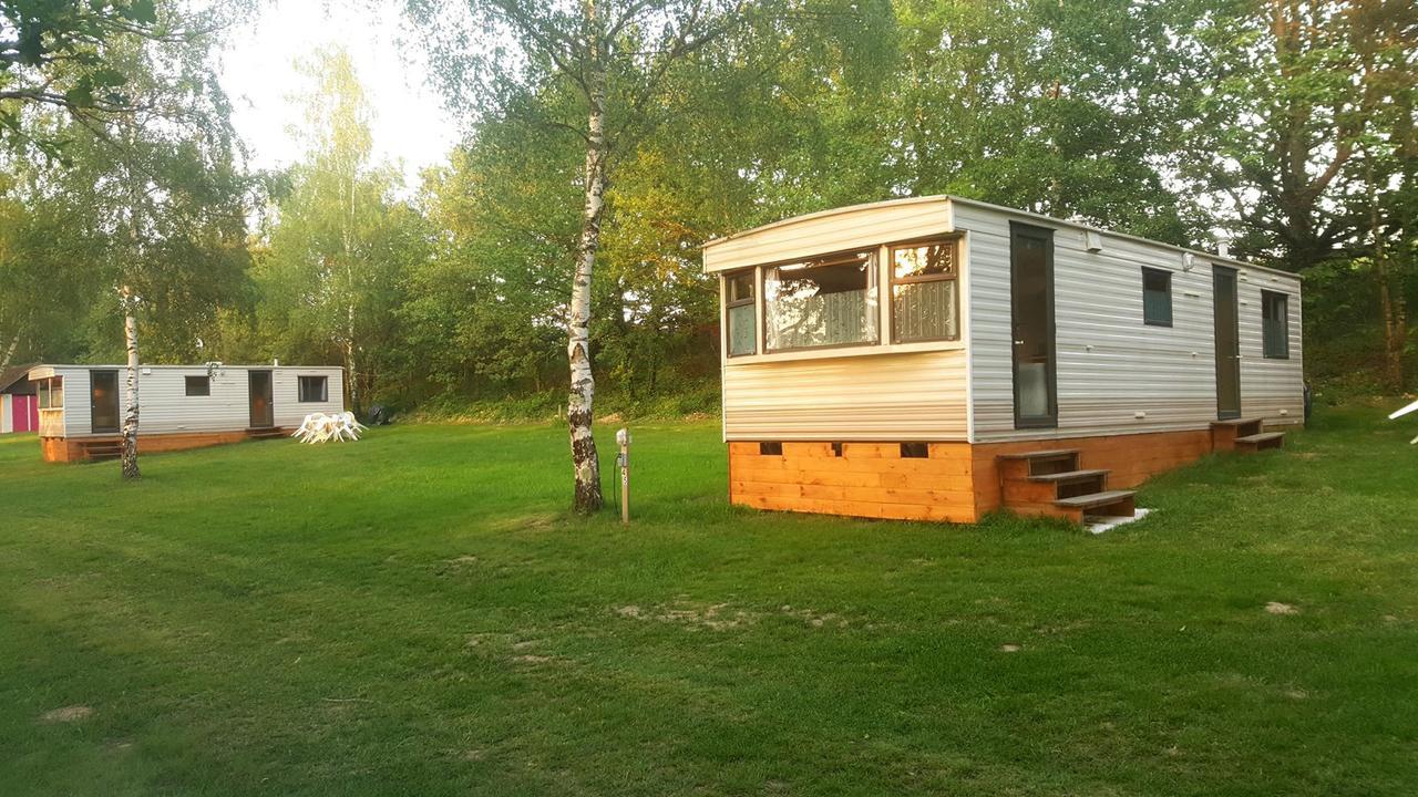 Camping De La Reuille Flere-la-Riviere Eksteriør bilde